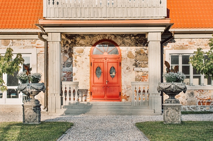 «Rankas muiža» ietērpusies košās rudens krāsās. Foto: Kristīne Grīnvalde 292461