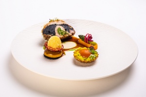 Iepazīsti 54 pavāru konkursa «Bocuse dor Europe 2020» ēdienus no Tallinas - LATVIJA. Foto: bocusedor.com 31