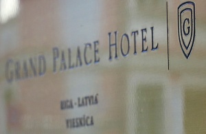 Travelnews.lv apciemo Vecrīgas viesnīcu «Grand Palace Hotel» un ietur vieglu maltīti pie šefpavāra Denisa Ivankova 40