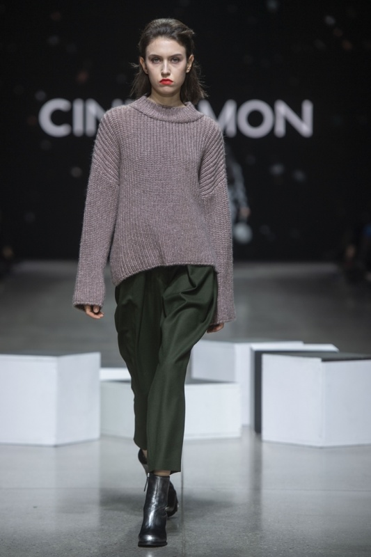 Rīgas modes nedēļa «Riga Fashion Week» piedāvā apģērbu kolekciju CINNAMON CONCEPT 293918