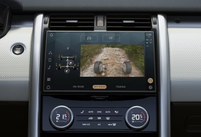 Jaunais «Land Rover Discovery» ir daudzu autoceļotāju sapnis ar leģendāru zīmolu 21