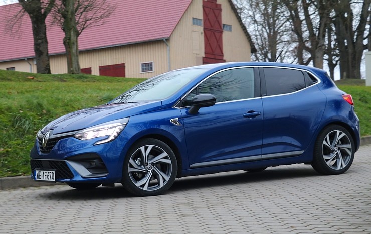 Travelnews.lv apceļo Latviju ar jauno «Renault Clio E-TECH 140 HYBRID» 294537