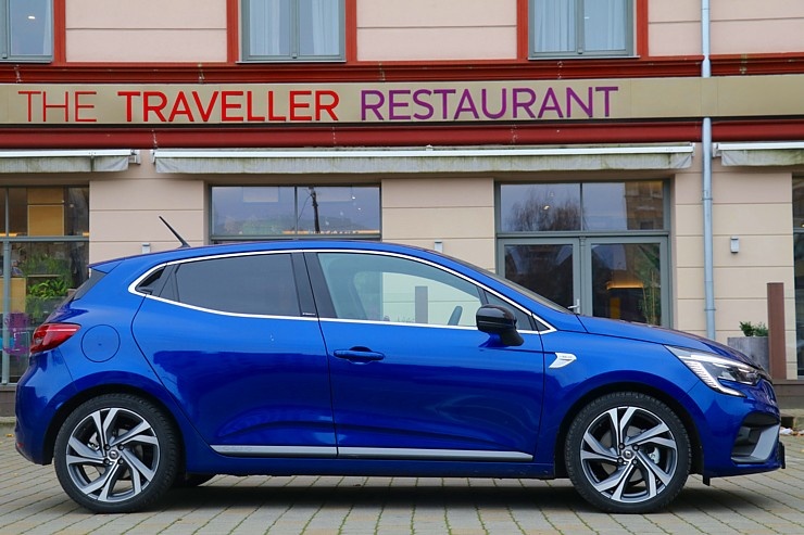 Travelnews.lv apceļo Latviju ar jauno «Renault Clio E-TECH 140 HYBRID» 294540