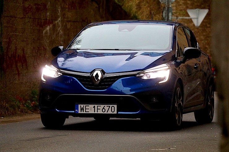 Travelnews.lv apceļo Latviju ar jauno «Renault Clio E-TECH 140 HYBRID» 294545