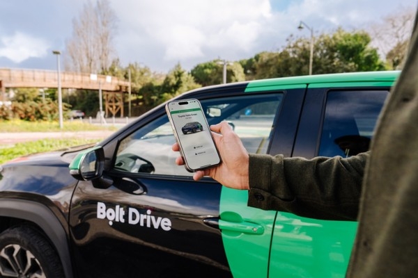 «Bolt Drive» paplašina apvāršņus: jauna ilgtermiņa auto noma un modernizēts Latvijas autoparks