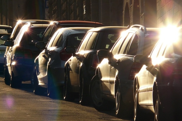 1. novembris vēsturē: Rīgā ierīko pirmo pašvaldības maksas autostāvvietu