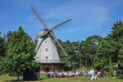 Atpūtas un ceļojumu piedāvājumi 21.08.2025 - 23.08.2025 Linu diena Piejūras brīvdabas muzejā Ventspils TIC