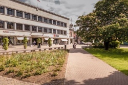 Latviešu biedrības nams aicina uz svinībām Liepājas reģiona TIB Latviešu biedrības nams aicina uz svinībām Liepājas reģiona TIB